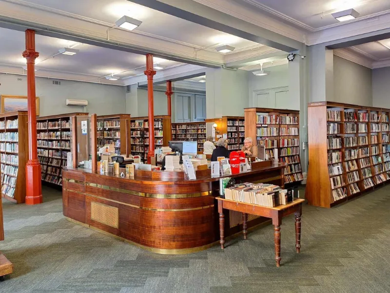 Melbourne Athenaeum Library