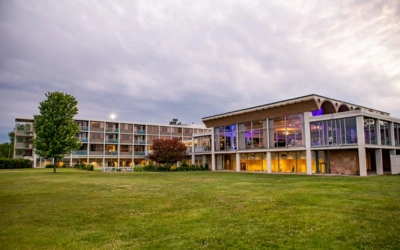 Illinois Beach Hotel