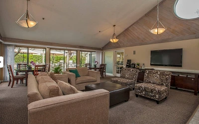 Springwood Apartments - Los Altos